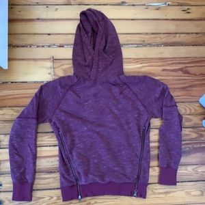 Lululemon maroon hoodie with zipper sides
